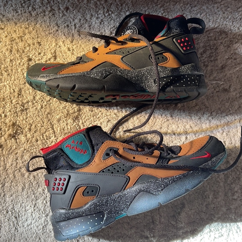 Nike x Olivia Kim Air Mowabb High Top Sneakers women’s 6